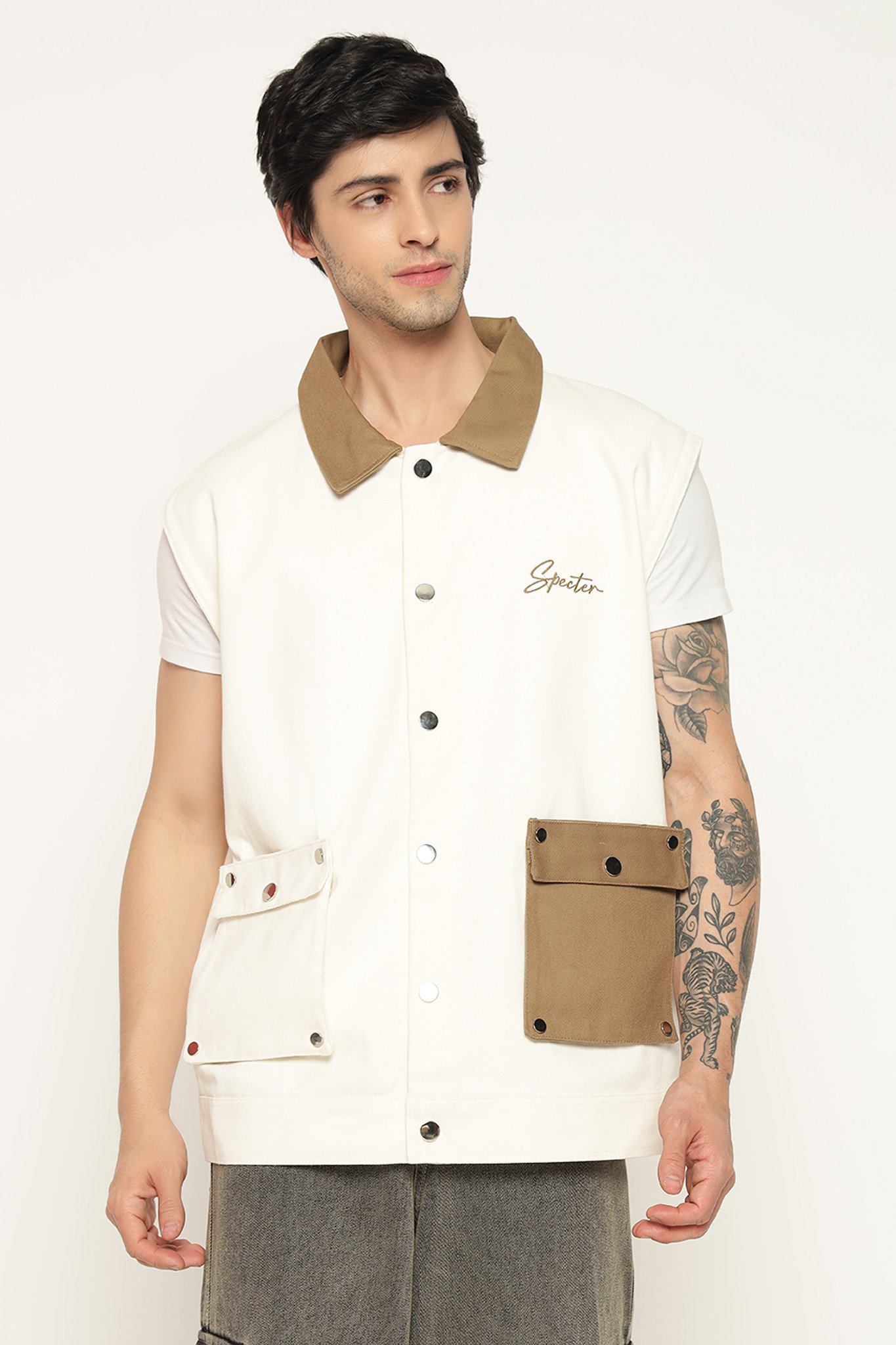 DETACHABLE SHACKET